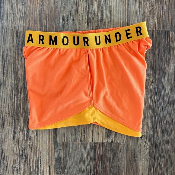 Under Armour Play Up 3.0 Shorts Womens XS Sunset Boulevard Orange Loose Pockets - Picture 3 of 8